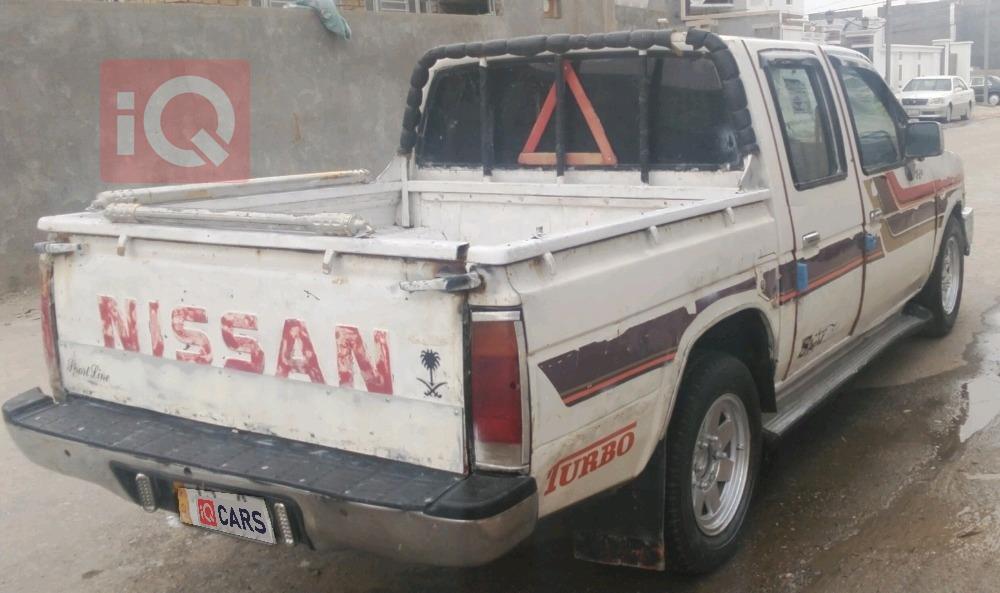 Nissan Pickup